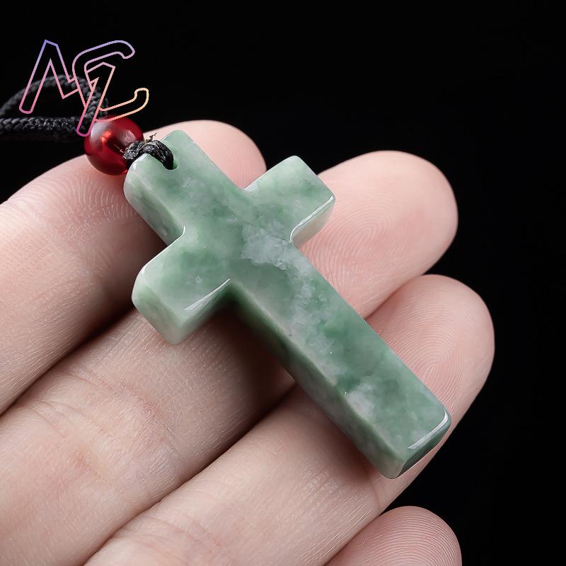 Myanmar Jadeite Cross Pendant  - Women'S Fashion 评论和价格