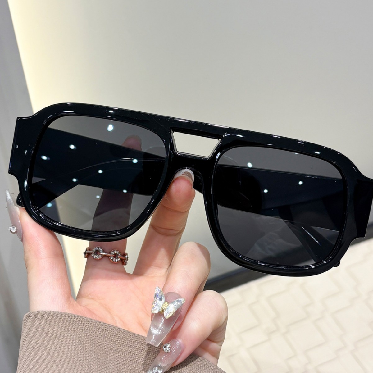 Retro Aviator Sunglasses New Y - Women'S Fashion Eyewear 评论和价格