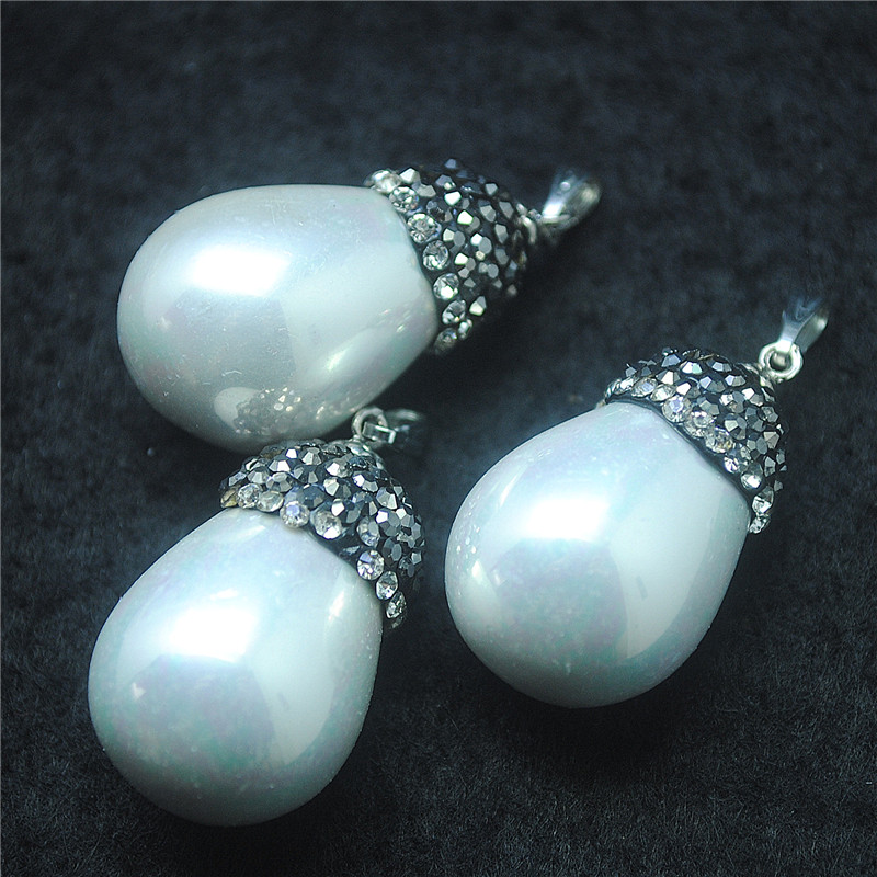 2PCS Nature Shell Pendant Moth - Women'S Fashion Market Size 评论和价格
