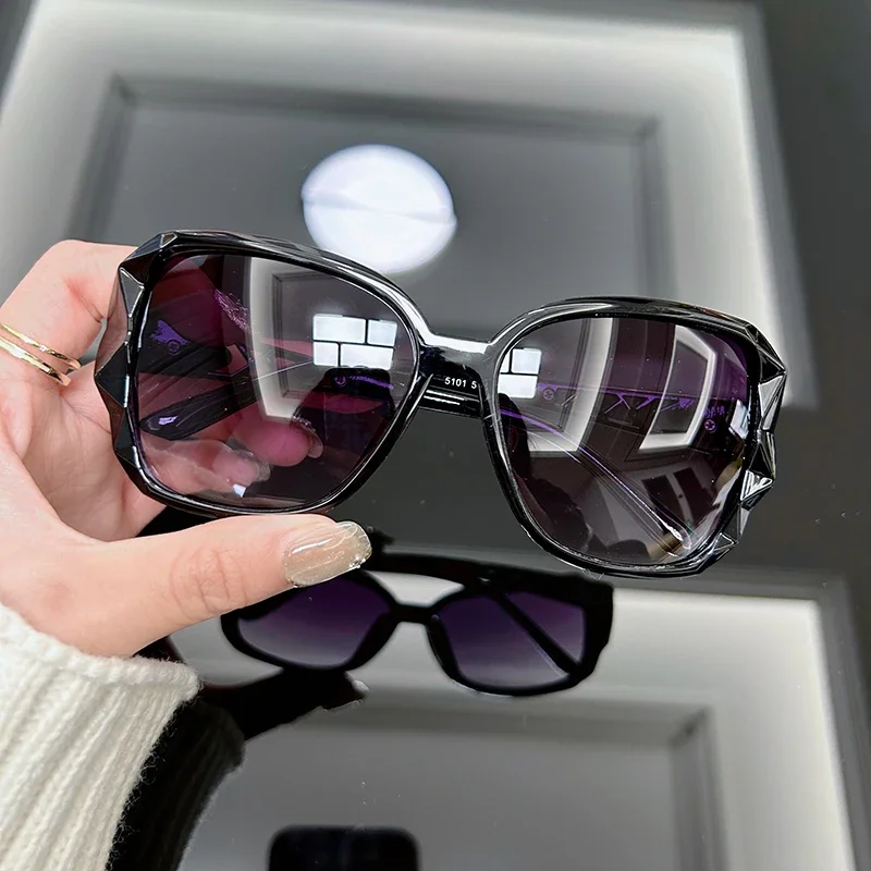 Vintage Oversized Sunglasses W - Women'S Fashion Eyewear 评论和价格