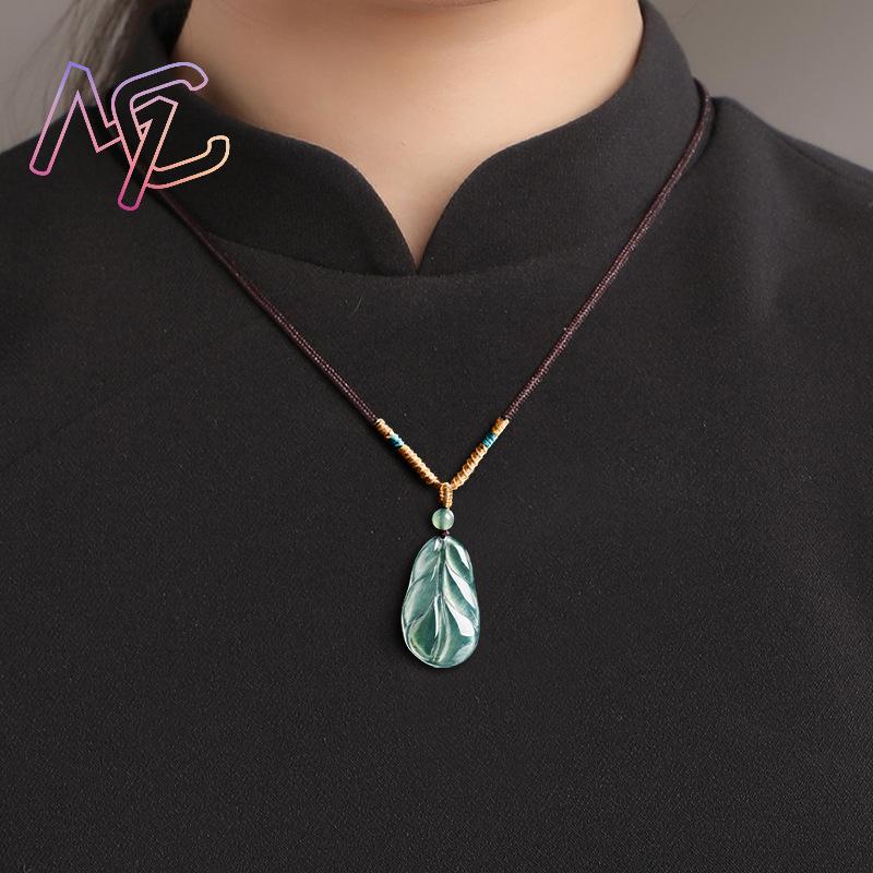 Myanmar Jadeite Leaf Pendant G - Women'S Fashion 评论和价格
